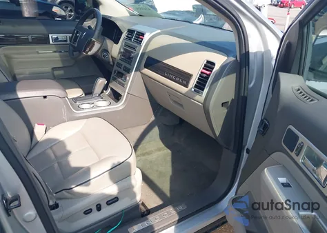 2010 Lincoln Mkx из США, поврежденный, VIN 2LMDJ6JC7ABJ10988